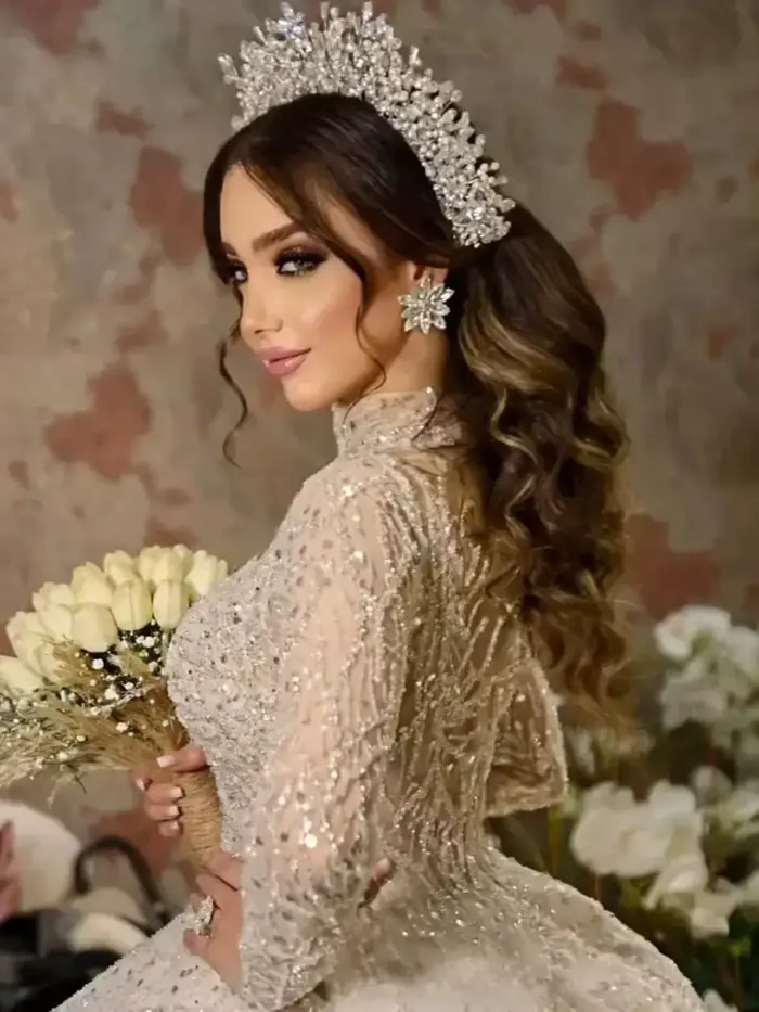 Robes De mariée élégantes personnalisées princesse manches pailletées col haut Tulle Appliques dentelle