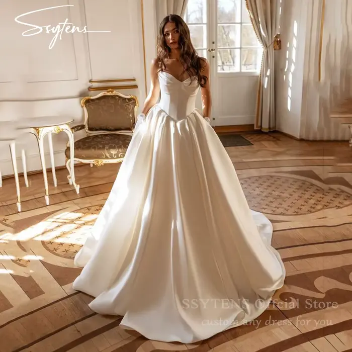 Robe de mariée princesse en satin pour femme