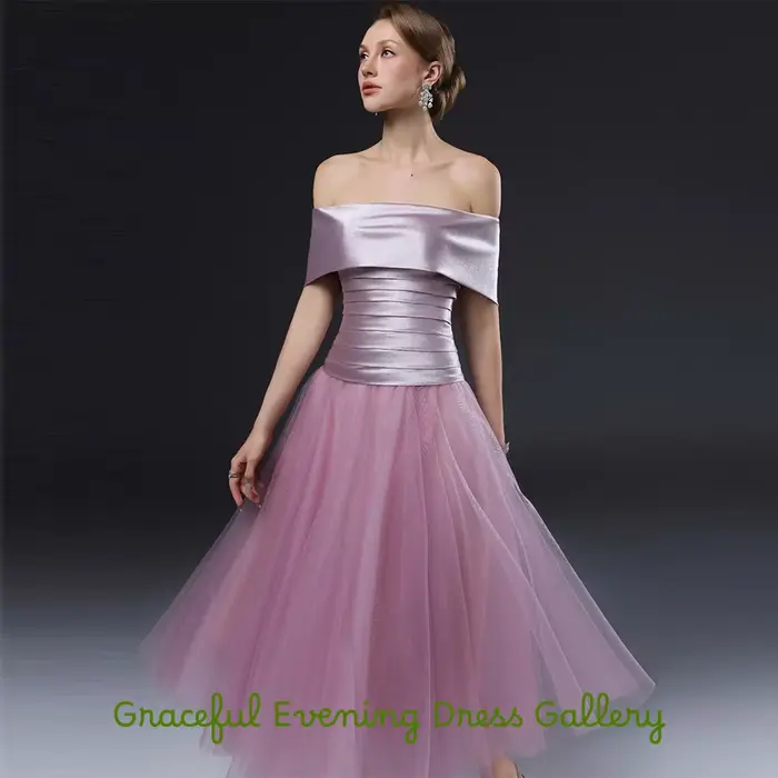 Robe de soirée élégante à col bateau