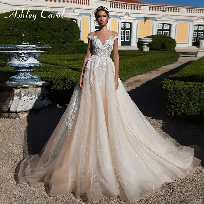 Robe de mariée Ashley Carol élégante, luxueuse, avec décolleté en cœur, appliques perlées, en tulle,