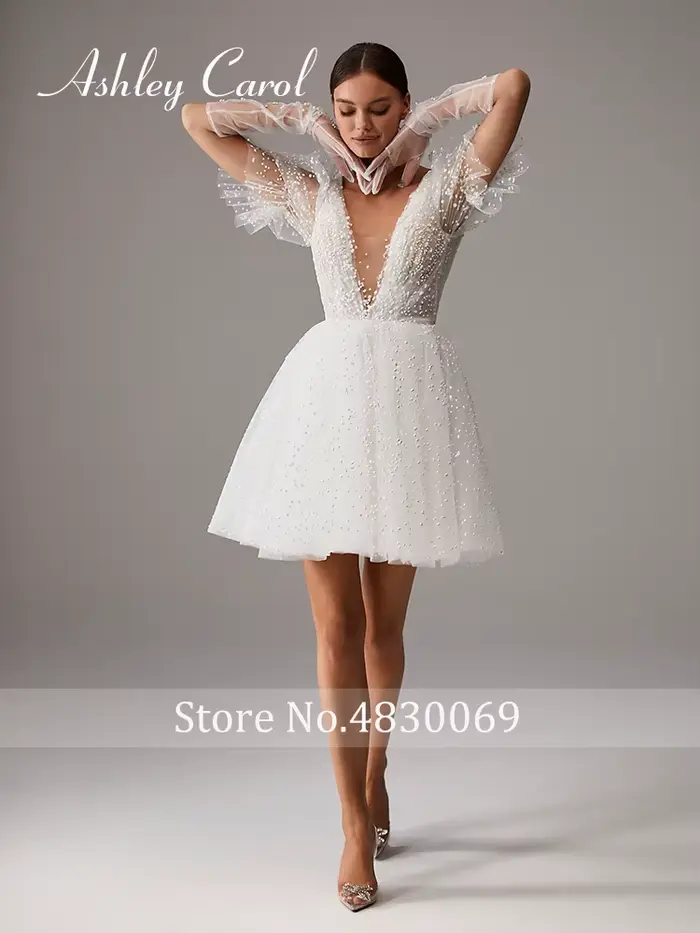 Robe de mariée Ashley Carol courte sexy décolleté en V profonde manches courtes bouffantes dos aux silhouette A-ligne pour femmes occasions spéciales