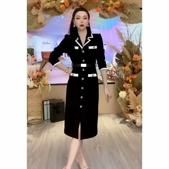 Robe mi-longue taille haute pour femme