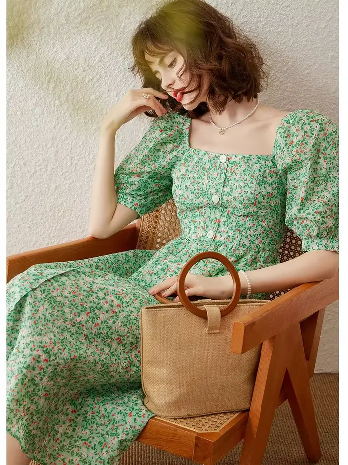 Robe en coton et polyester mi-longue avec motifs floraux style rétro chic pour femmes occasions spéciales