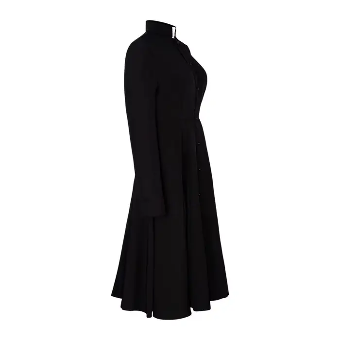 Robe noire élégante pour femme