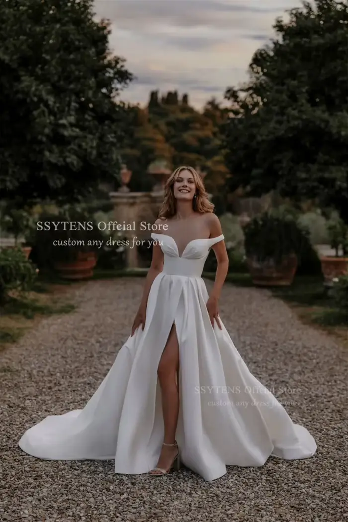 Robe de mariée sur mesure SSYTENS élégante et moderne en polyester satiné pour cérémonies de mariage et grandes occasions