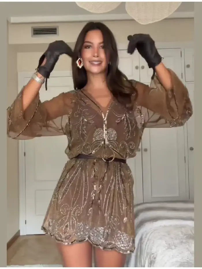 Robe mini vintage en sequins transparents pour femmes
