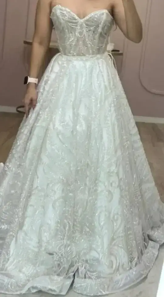 Robes de mariée 2026 coupe A-line en dentelle à manches courtes et longue traîne 2024042130