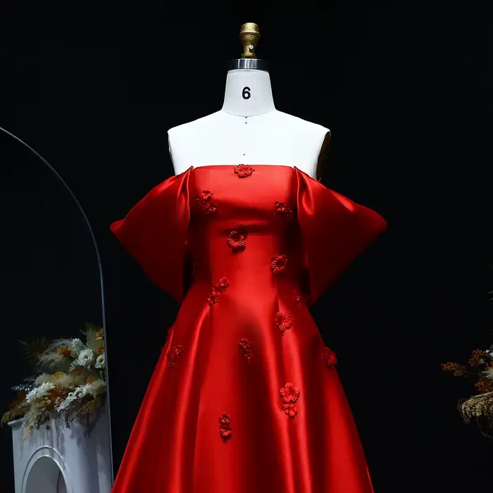 Robe Sharon Said Trapèze Rouge Arabe Personnalisée avec Décoration 3D pour Soirées Officielles