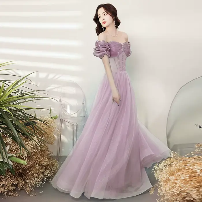 Robe de soirée bleue personnalisée style classique avec train de balayage pour femmes occasions spéciales晚会蓝色定制晚礼服女士特殊场合穿着经典款带拖尾