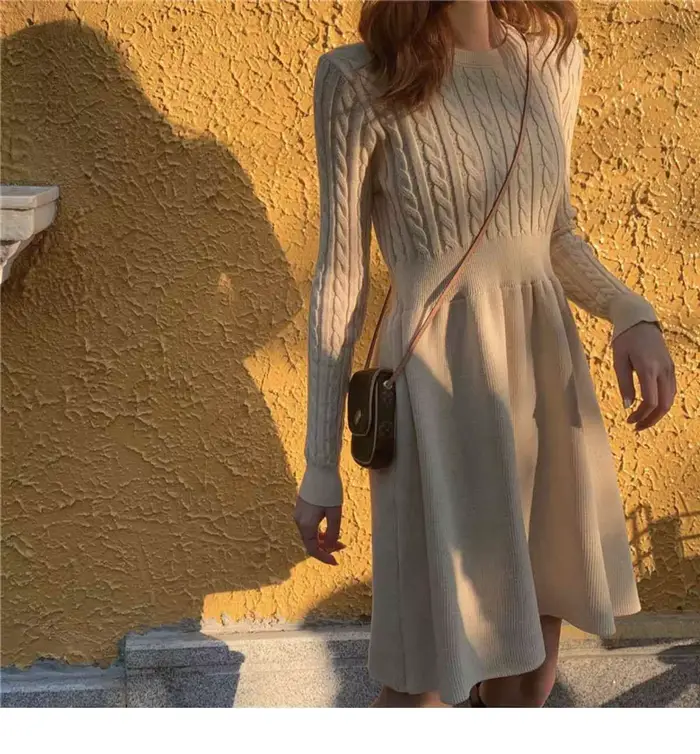 Robe tricotée pour femmes