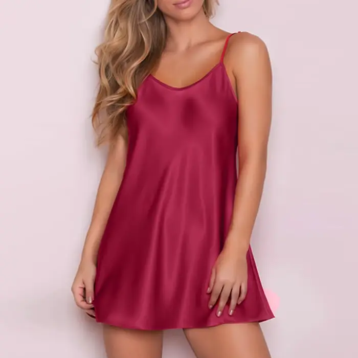Petite robe courte fraîche pour femmes