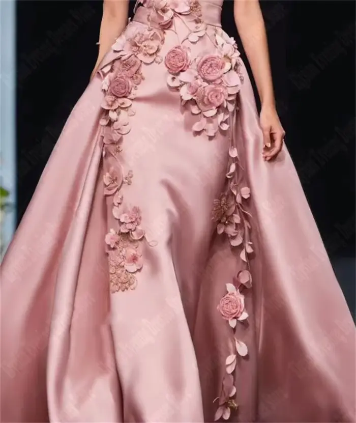 Robe de Soirée Élégante en Satin à Fleurs 3D