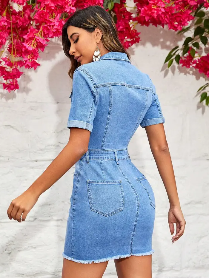 Robe patineuse en denim bleu pour femme élégante et décontractée pour toutes les occasions de la vie
