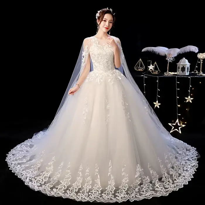 Robe de mariée élégante en dentelle brodée princesse vintage personnalisable pour femmes grandes tailles occasions spéciales