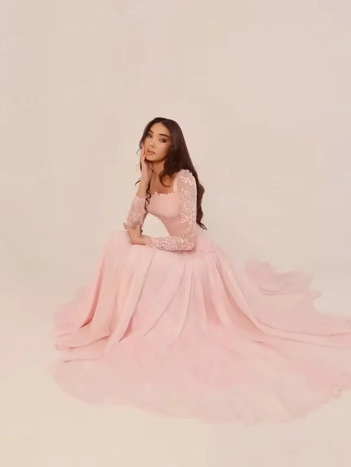 Robe de soirée élégante pour femmes style A-line avec appliques en dentelle et soutien-gorge intégré pour soirées officielles et occasions spéciales