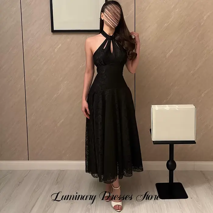 Robe de soirée élégante en dentelle noire