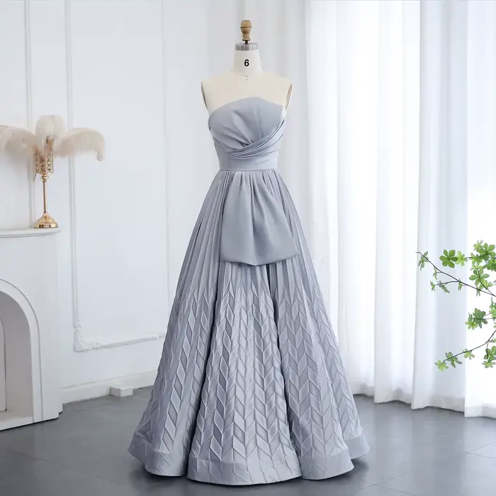 Robe de soirée élégante grise bouffante avec nœud papillon vert pour femme