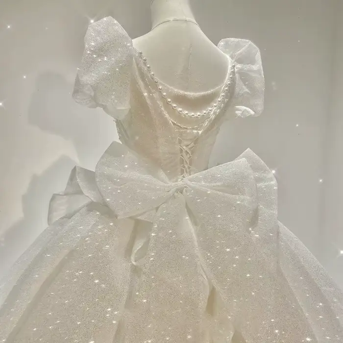 Robe de mariée française personnalisée élégante avec nœud céleste étoilé pour femmes, idéale pour mariage, cérémonie de diplôme et occasions spéciales