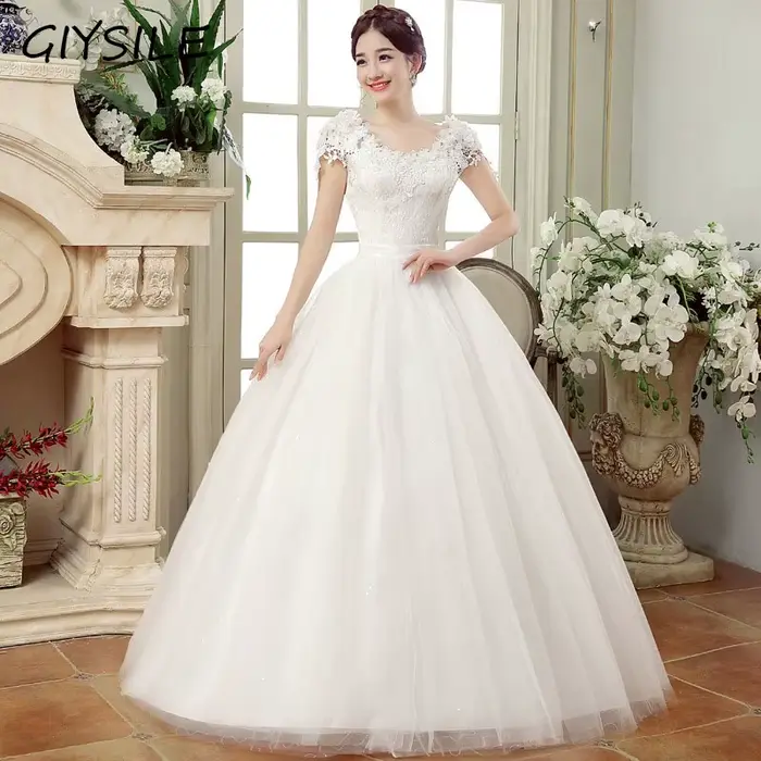 Nouvelle robe De mariée grande taille minceur longueur au sol sangle arrière dentelle fleur robes