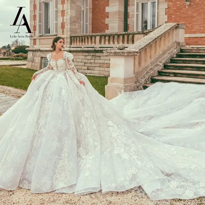 Robes de mariée LelaAcra Sweetheart pour femmes 2026 à manches longues avec appliques, traîne royale