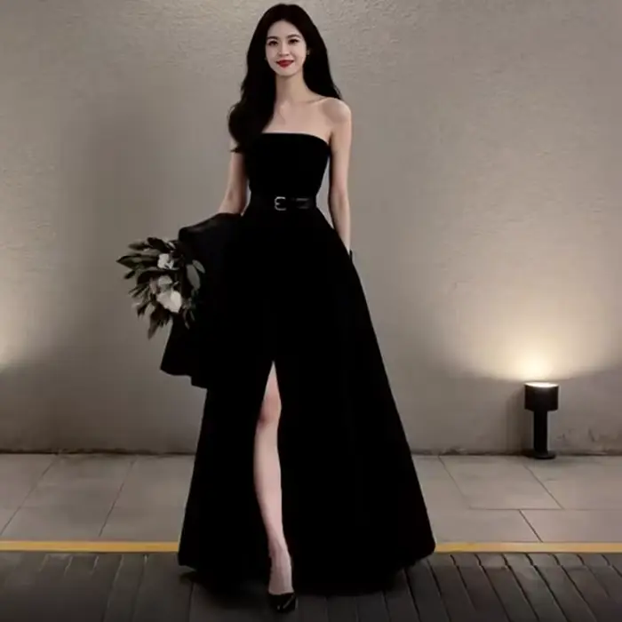 Robe de mariée noire sans bretelles
