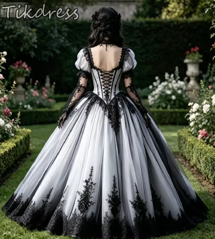 Robe de mariée gothique victorienne vintage en tulle noir dégradé ombré avec roses 3D pour femmes romantiques sombres occasions spéciales