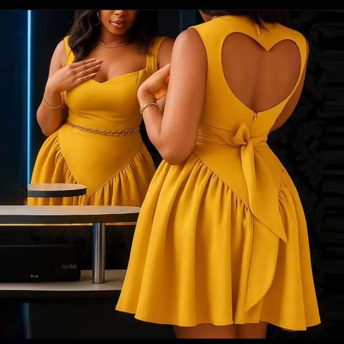 Robe de bal courte en Satin jaune