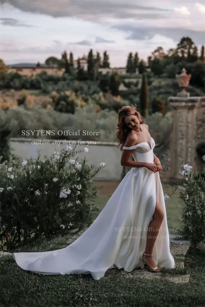 Robe de mariée sur mesure SSYTENS élégante et moderne en polyester satiné pour cérémonies de mariage et grandes occasions
