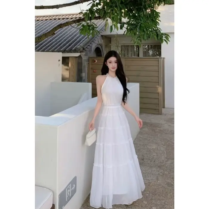 Robe longue d'été blanche élégante et sexy pour femme