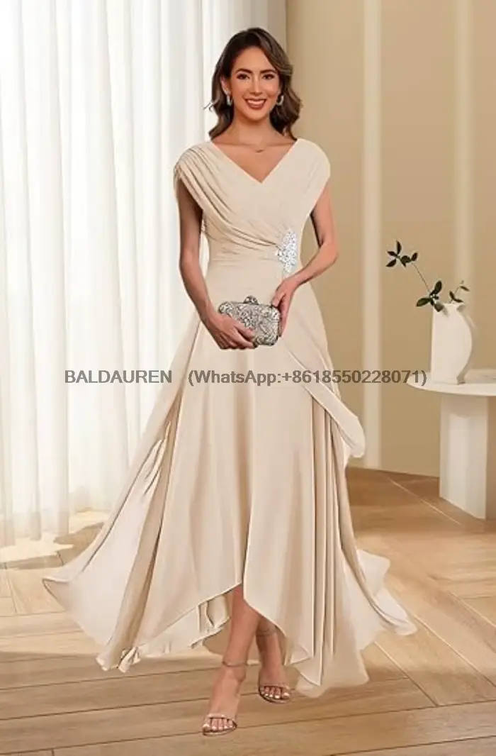 Robe de soirée en mousseline de soie avec appliques en dentelle pour la mère de la mariée, style classique, longueur au sol, col en V, manches courtes, occassions spéciales