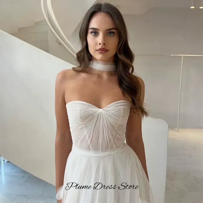 Robe de mariée simple en tulle sans manches