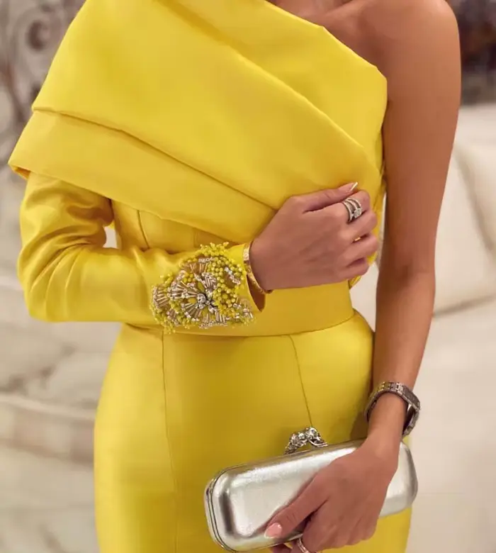 Robe de Soirée Sirène en Satin Jaune à Manches sulf