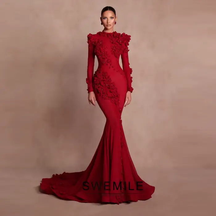 Robes de bal en crêpe rouge à col rond 2026 avec appliques élégantes