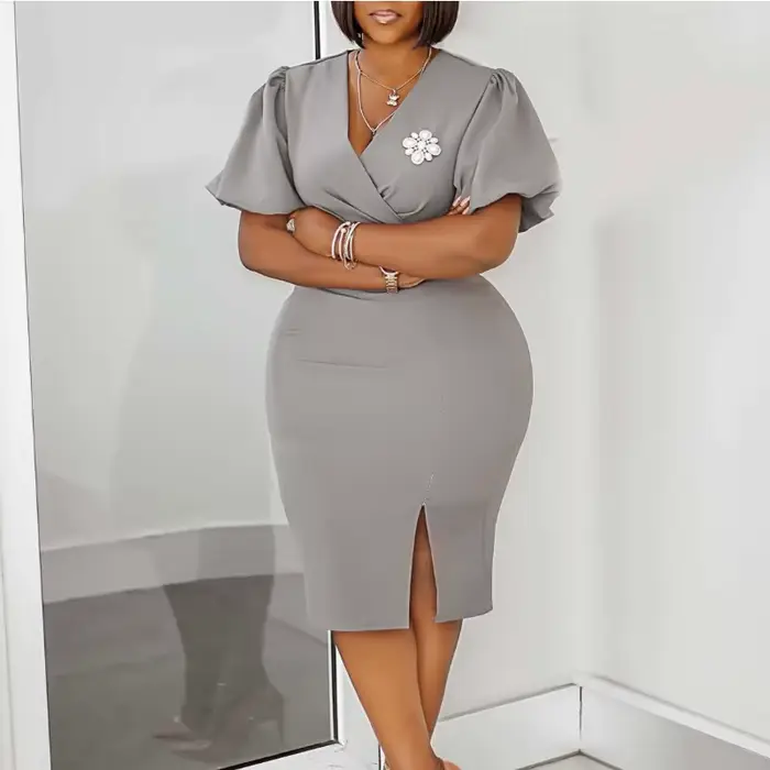 Robe africaine pour femmes avec broche
