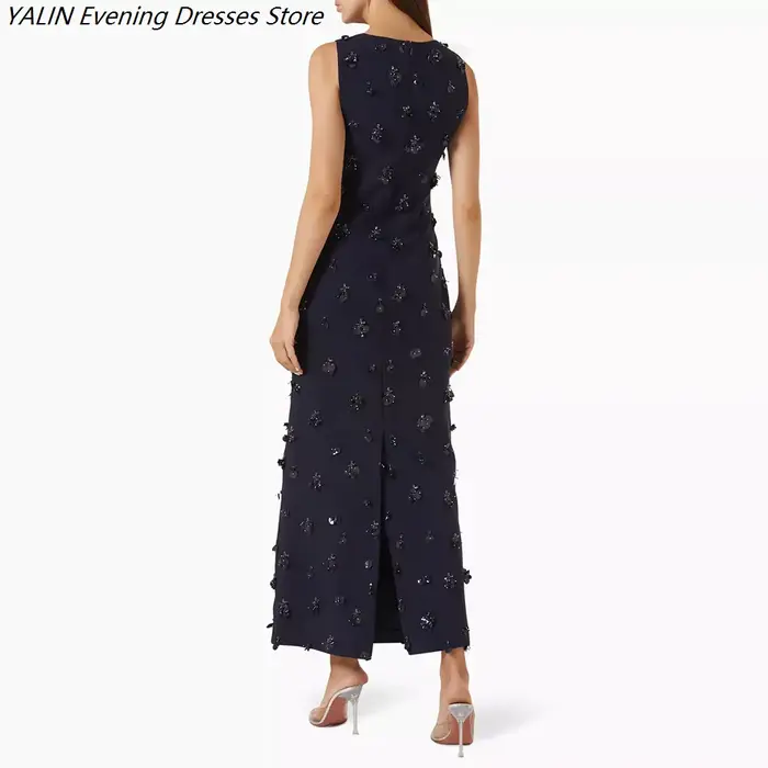 Robe de soirée droite pour femmes élégante à sequins col rond sans manches occassions spéciales polyvalente polyester
