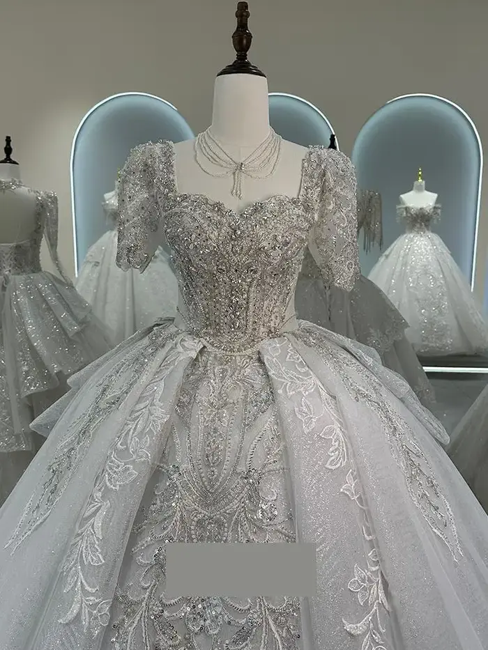 Robe de mariée de luxe française avec perles brillantes, broderie lourde, ciel étoilé et queue personnalisable pour femme occasions spéciales