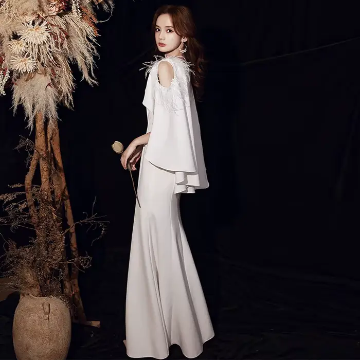 Robe de soirée française blanche