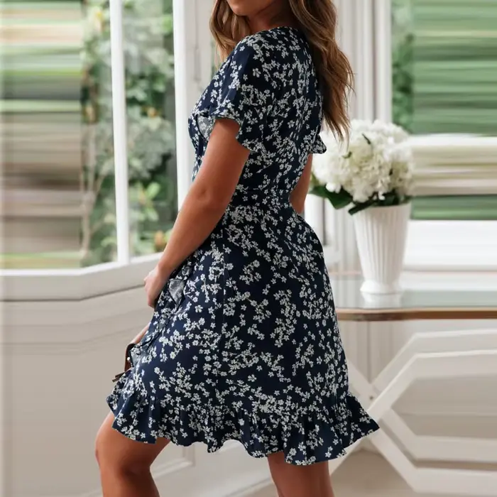 Robe Boho mini fleurie col en V avec volants pour femmes style décontracté été à offrir occasions spéciales