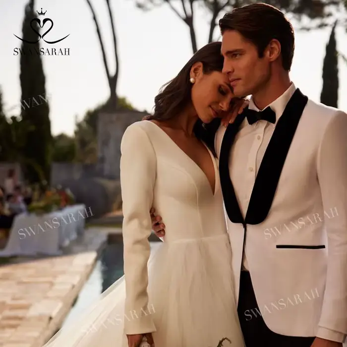 Robe de mariée élégante à manches longues