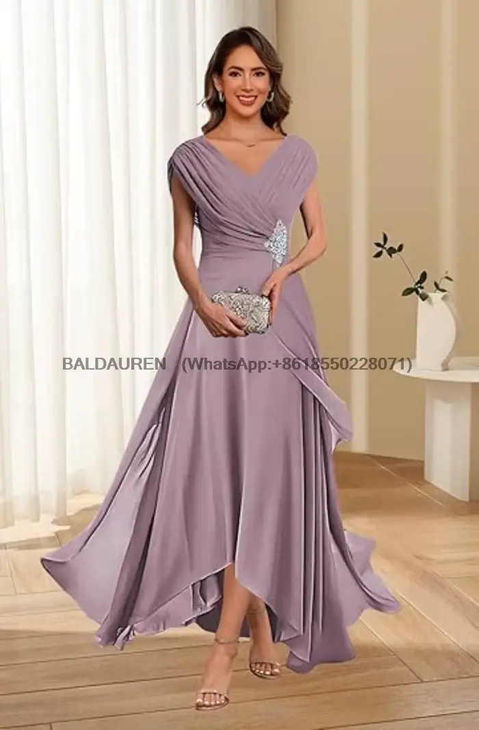 Robe de soirée en mousseline de soie avec appliques en dentelle pour la mère de la mariée, style classique, longueur au sol, col en V, manches courtes, occassions spéciales