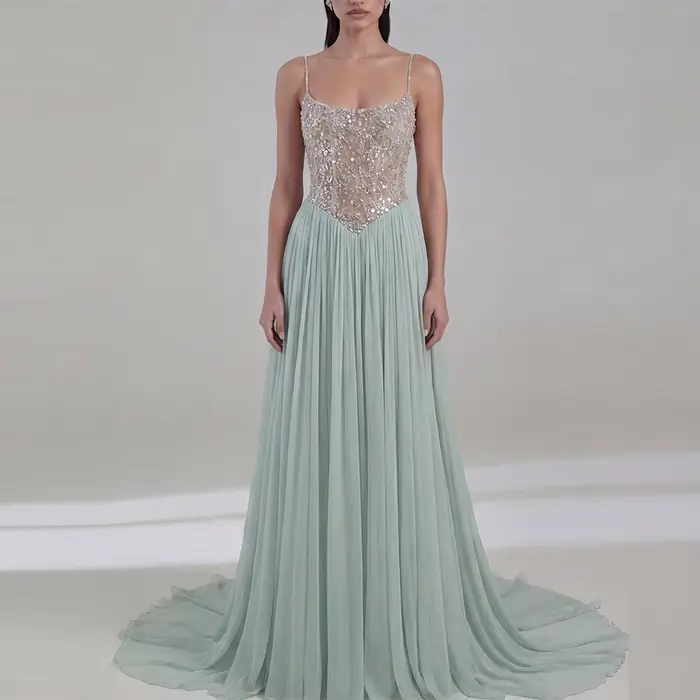 Robe de soirée élégante en mousseline avec traîne exquise pour bal de promo et occasions spéciales perles sequins soirée mariage formalités女性晚礼服长裙带拖尾，适用于毕业舞会和特殊场合，珍珠亮片装饰，正式晚宴