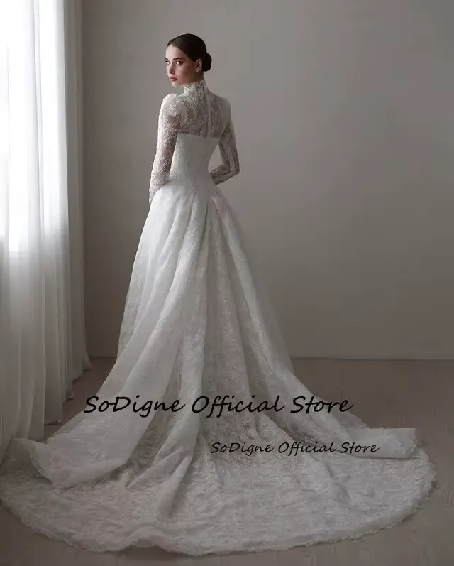  Robes de mariée SoDigne en dentelle coupe trapèze