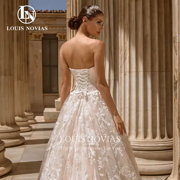 Modiis-Robe de mariée A-Line avec fleurs perlées