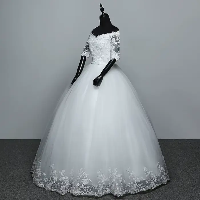 Robe de Mariée en Dentelle Brodée