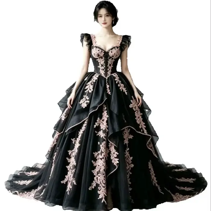 Robe de mariée gothique rose victorienne à volants et manches courtes, style médiéval, pour séance p