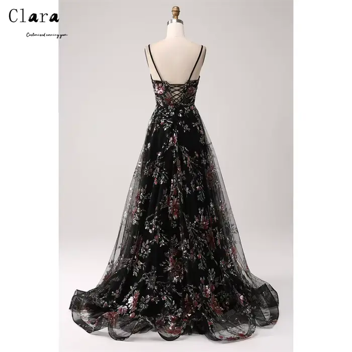 Robe de soirée trapèze Clara personnalisée en dentelle blanche