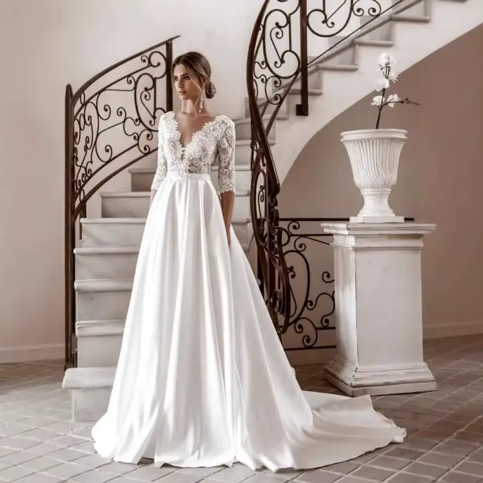 Robe de mariée blanche en Satin français
