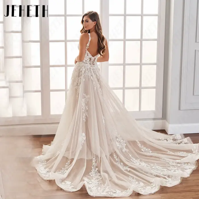 JEHETH Robe Mariée Tulle Pailleté Coupe A Col V Bretelles Fines Appliques Dentelle Florale 3D Corset Transparent Dos Nu Traîne Chapelle Shooting Pièce à Grandes Fenêtres Intérieur Minimaliste Romantiq