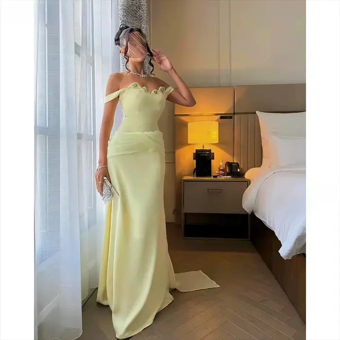 Robe de soirée jaune, robes de soirée saoudiennes