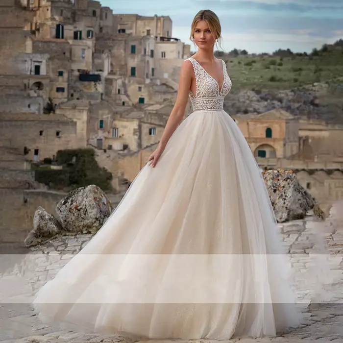 Robe de mariée en polyester et dentelle col en V sans manches pour cérémonie de mariage occasions spéciales